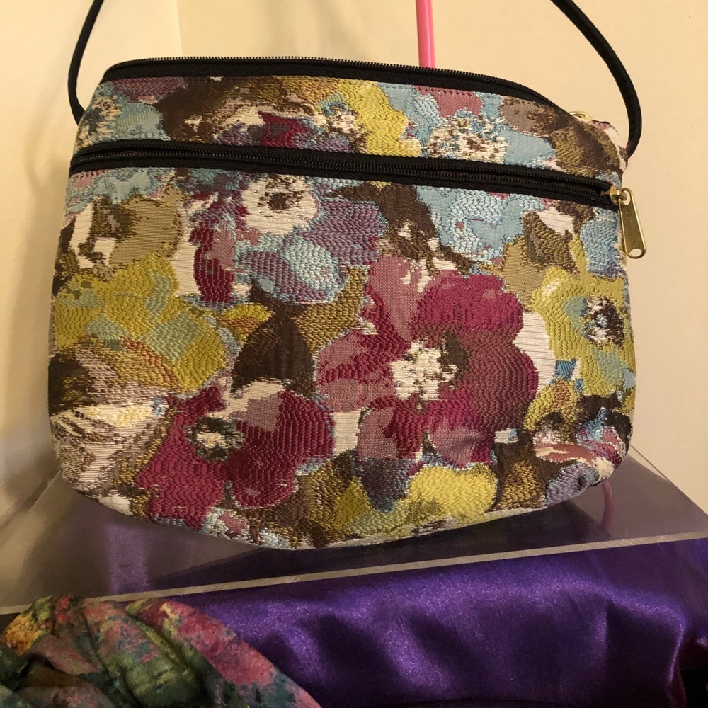 Tapestry Danny K gorgeous pastels design